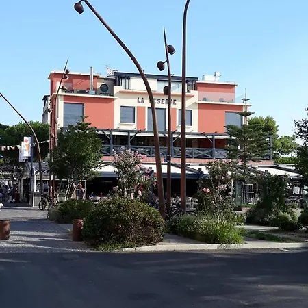 En Front De Apartman *